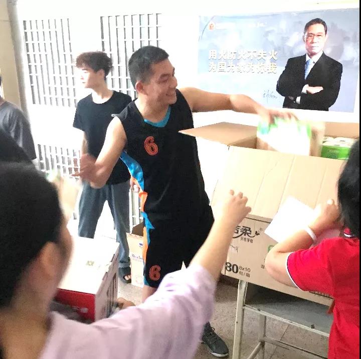 20211208校职工运动会7.jpg 20211208校职工运动会7.jpg